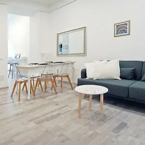  Appartamento Pompeo Magno White Luxury Italia
